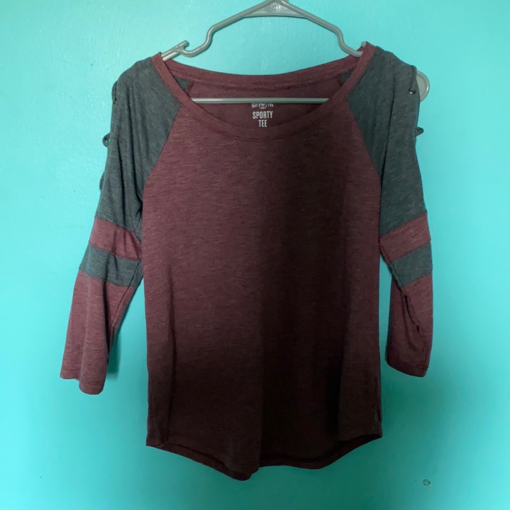 Sporty Tee